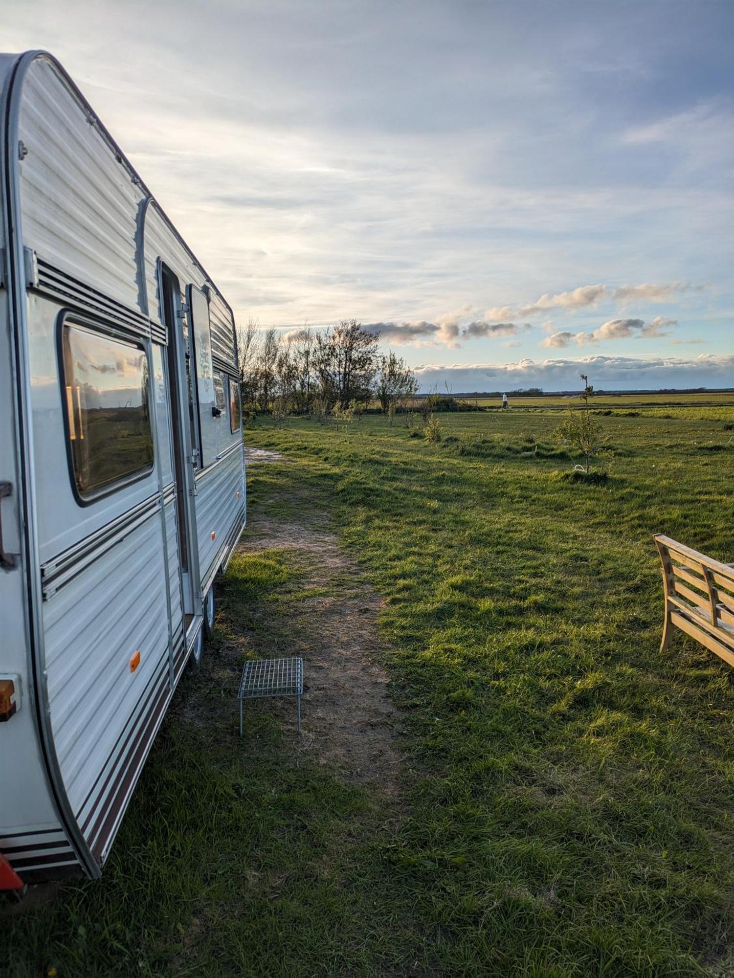 Caravan Zee By Bnb De Kapitein 't Horntje Exterior foto
